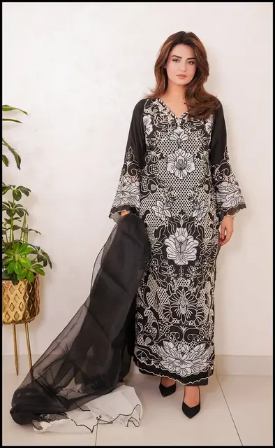 Azmin catalogue image