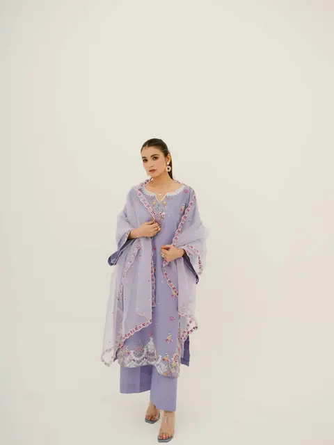 Kachy Dhaagy catalogue